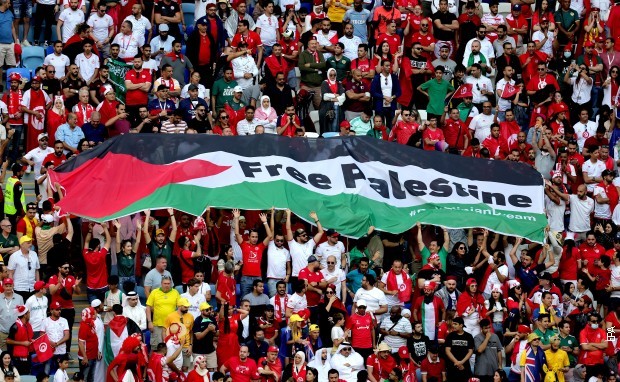 Palestinska zastava na tribinama u Dohi