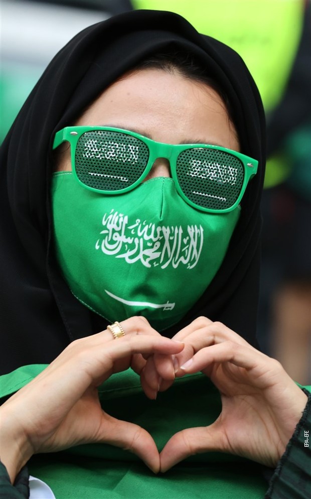 Navijačica reprezentacije Saudijske Arabije