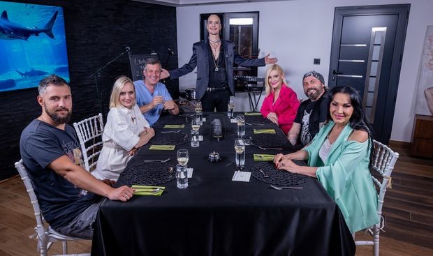 Екипа Бибер