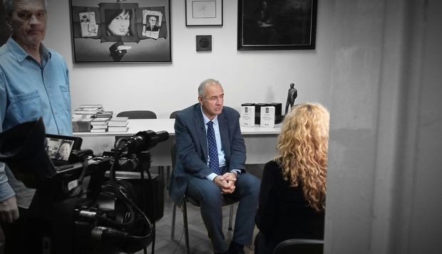 Мило Ломпар, професор Филолошког факултета