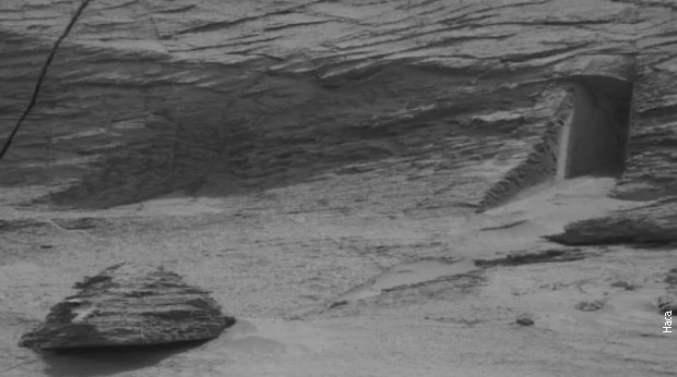„Vrata“ koja je na Marsu snimio „Kjuriositi“