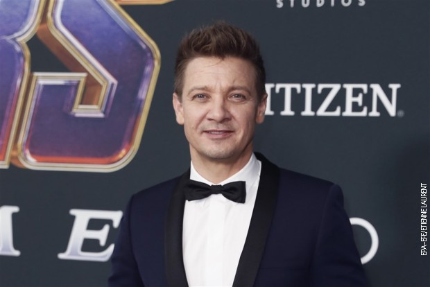 Rener je doživeo nezgodu dok je čistio sneg