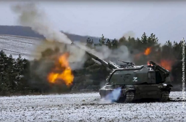 Haubica ruske vojske na ratnom položaju