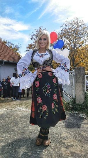 Voditeljka serijala Voditeljka serijala