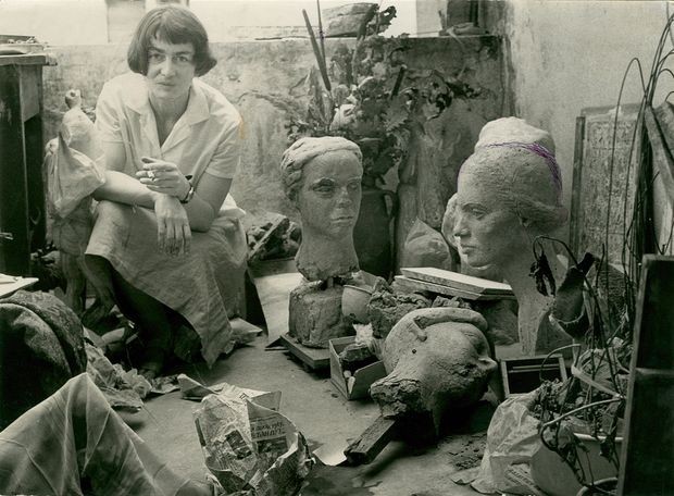 Olga Jevrić u svom ateljeu