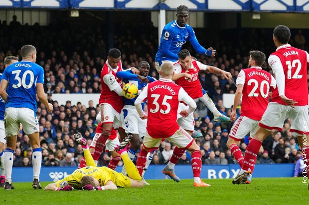 Dueli na meču Everton-Arsenal