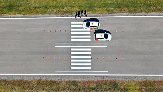 Како се прелази улица