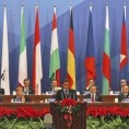Европа и Азија против финансијске кризе