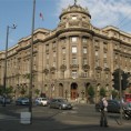 Без празничних пријема и коктела