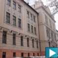 Ученик из Новог Сада и даље критично