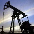 Криза води рекордном поскупљењу нафте
