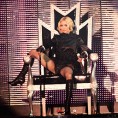 Мадона пореметила данас живот у Прагу