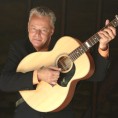 Концерт Томија Емануела померен за петак
