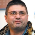 „Дезинфиковани“ дочек Нове године уз Рамба