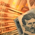Динар на историјском минимуму