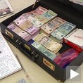 Спорна боја новца