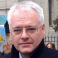 Председник са једним телохранитељем