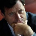 Додик: Странци се превише мешају