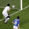 Буфон на додатним прегледима
