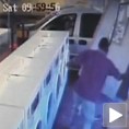 Ту се пере веш, а не кола!