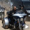 Путин на челу бајкера 