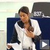 Беба у парламенту
