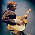 Џо Робинсон најављује Гитар арт фестивал