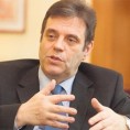 ДСС: Власт понизила Србију