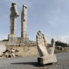 Рушење споменика помирења!
