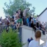 Кад „цео Фејсбук“ дође на рођендан