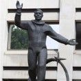 Споменик Гагарину у Лондону