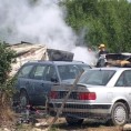 Пожар на ауто-отпаду у Лесковцу