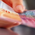 Помоћ дужницима у францима