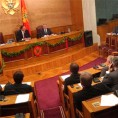 Излаз из језичке кризе?