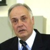 Конузин: Србију уцењују Косовом