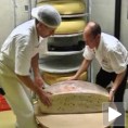 Новчаници шупљи као сир
