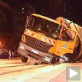 Ауто ударио у камион "Градске чистоће"