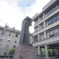 Почело суђење Миши Вацићу