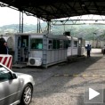 Чекајући решење за прелазе