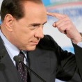Берлускони укида градске празнике