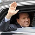 Берлускони: Добро сам, али ви нисте!