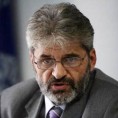 СРС: Политички поступак против Шешеља