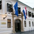 Оштра реторикa руши рејтинг