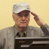 Младић под надзором лекара