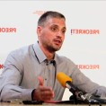 ЛДП: Позвати Србе да се повуку са барикада