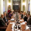Седница чека извештај Владе