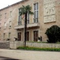 Тирана и Приштина спајају конзулате