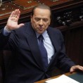 Берлускони не страхује за владу