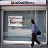"Уникредит" затвара половину филијала