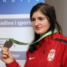 Амела, атлетски бисер 